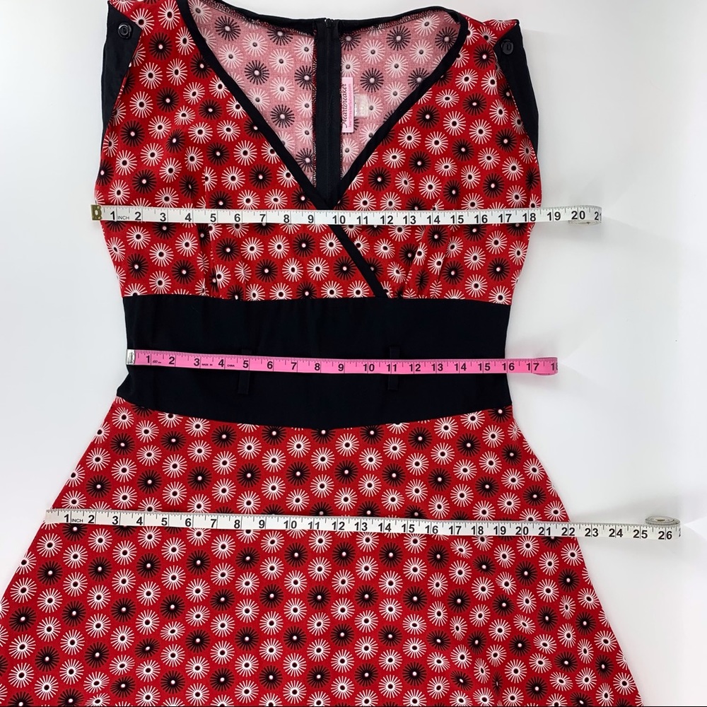 Heartbreaker Retro Fifties Style 'Astro' Dress, Large - Picture 13 of 16